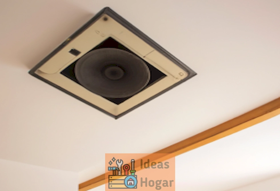 Imagen ilustrativa de instalación de altavoces en techo con presupuesto estimado para el año 2024.