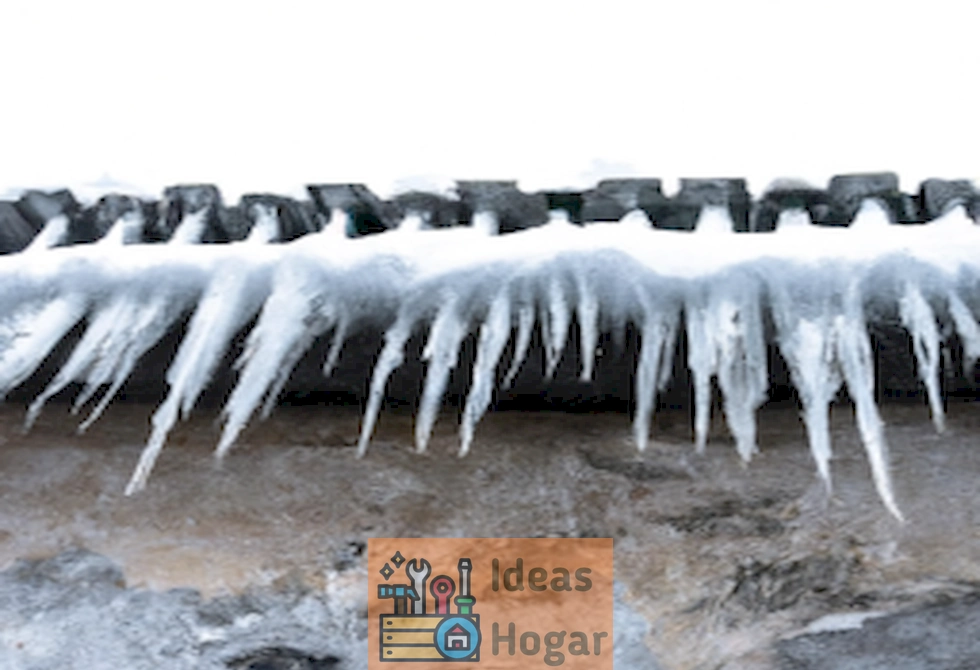 Consejos para prevenir la formación de hielo en techos y derretir nieve de manera segura