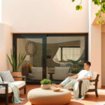 Un patio sereno y lleno de luz