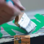 Cómo sellar pintura en aerosol en acabados metálicos en 8 pasos